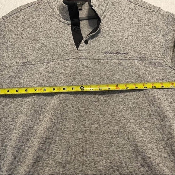 Eddie Bauer Men's Heather Gray Crewneck Sweater - Picture 5 of 6